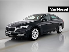 Skoda Octavia - 1.5 TSI First Edition | CAMERA | CLIMATE CONTROL | STOELVERWARMING | HALF-LEDER | CRUISE C