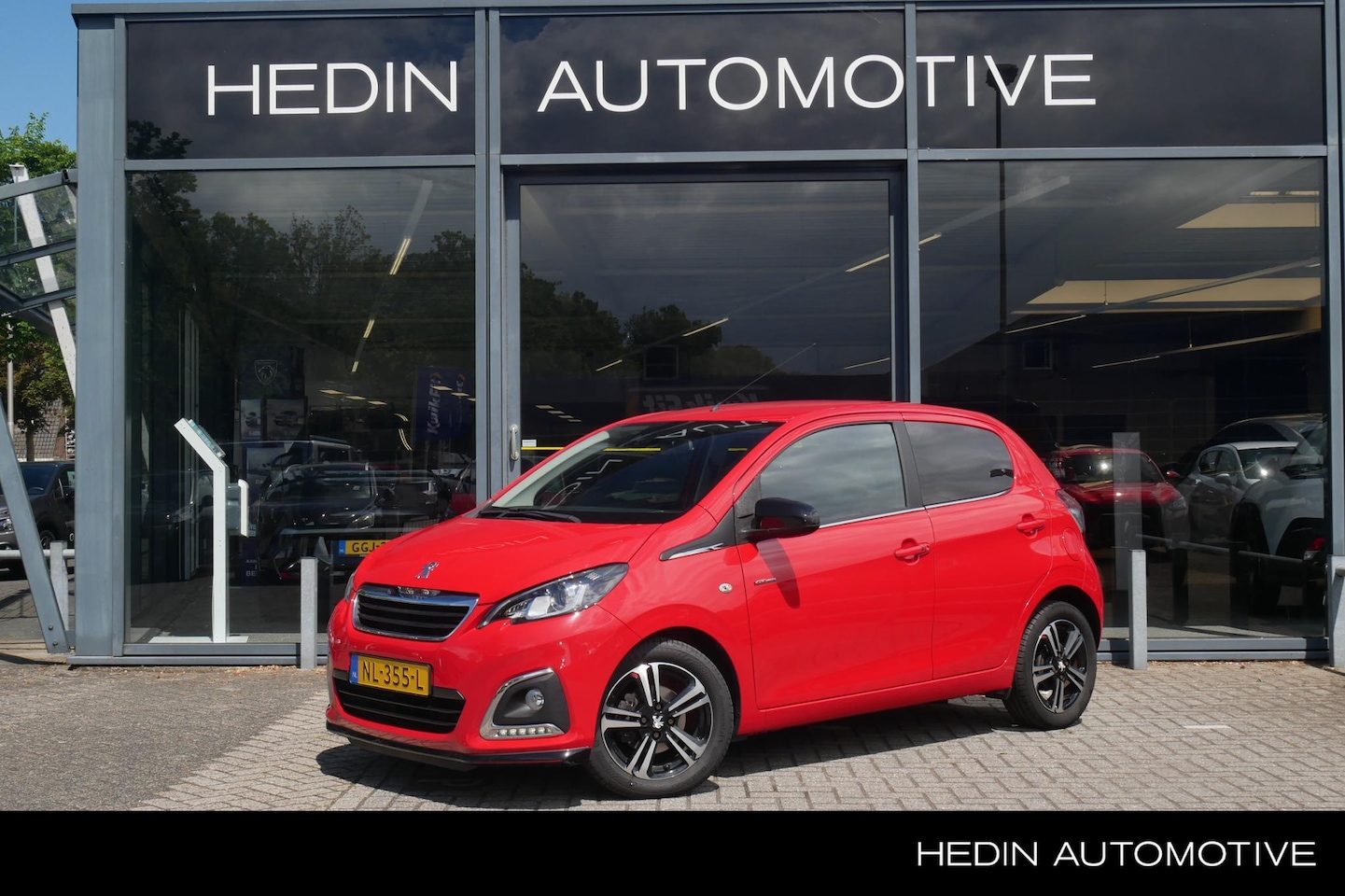 Peugeot 108 - 1.2 82PK GT-Line | Camera | Navigatie | Keyless | Climate | Dealer Onderhouden - AutoWereld.nl
