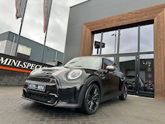 MINI Cooper S - 2.0 Essential F1 aut 178pk/Leer/Pano/Camera/HK/Head up