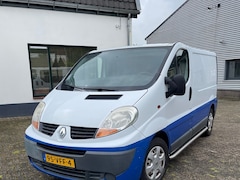 Renault Trafic - 2.5 dCi T27 L1H1 schakel robot defect