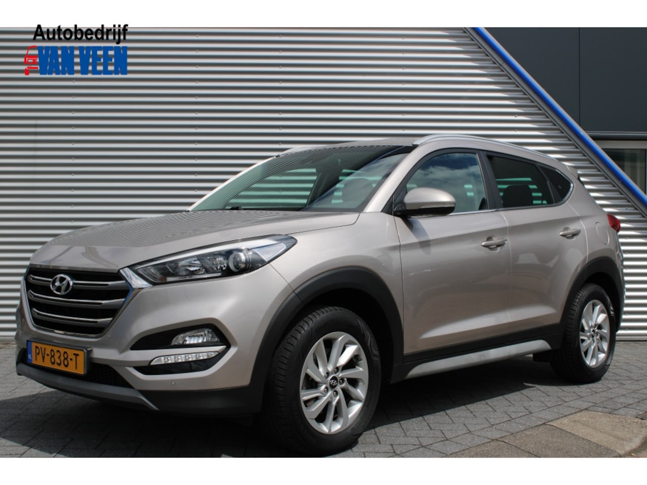 Hyundai Tucson - 1.6 GDi Comfort | Navi | Camera | Clima | Cruise - AutoWereld.nl