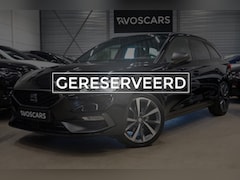 Seat Leon Sportstourer - 1.5 eTSI FR * Fabrieksgarantie - Camera - LED - App - 18" - Virtual
