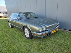 Daimler Double Six - 6.0 V12 Export/Handel!
