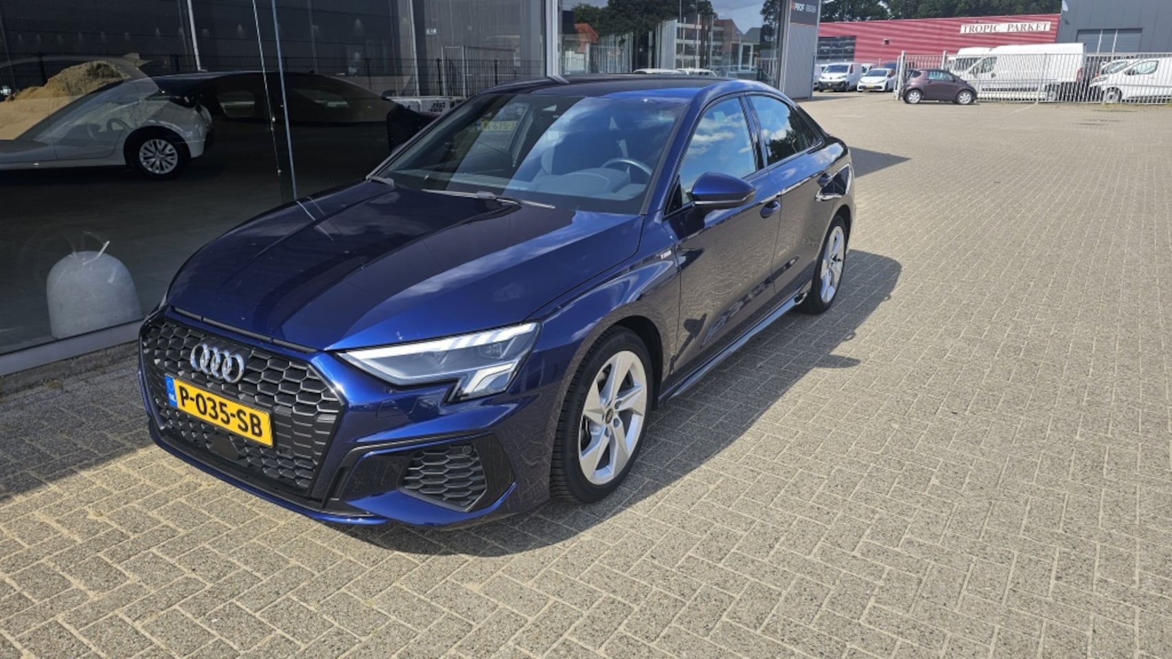 Audi A3 Limousine - 30 TFSI S edition 30 TFSI S edition - AutoWereld.nl