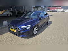 Audi A3 Limousine - 30 TFSI S edition