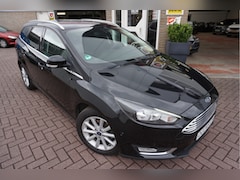 Ford Focus Wagon - 1.0I EcoBoost Titanium Edition