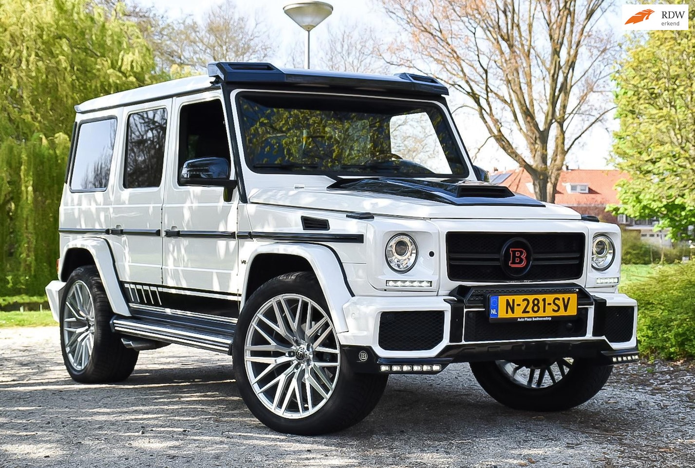 Mercedes-Benz G-klasse - / G63 AMG / BRABUS / LEER / XENON / /CARBON / INRUIL Mog. - AutoWereld.nl