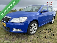 Skoda Octavia Combi - 1.4 TSI Elegance Business Line AIRCO NAVI