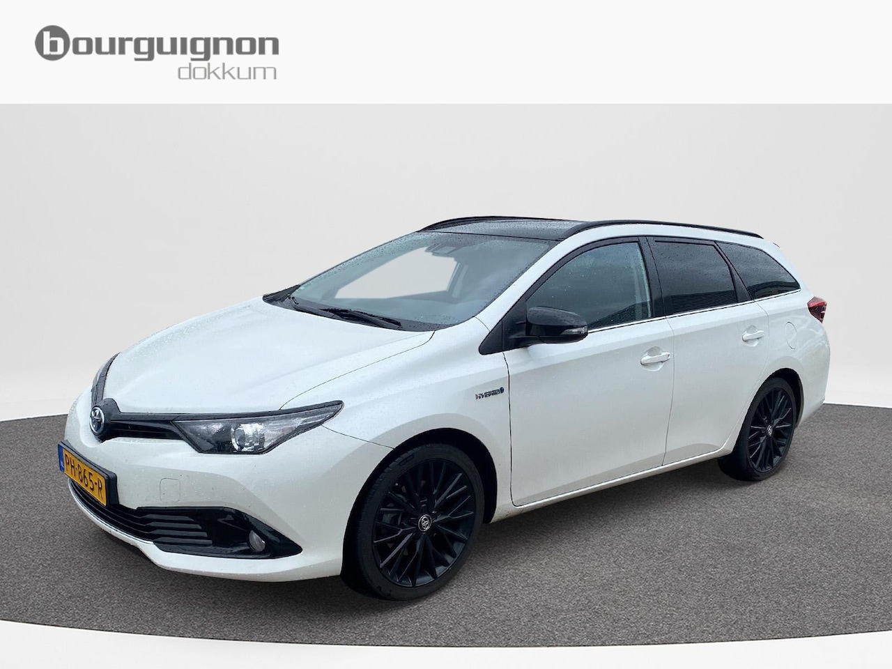 Toyota Auris Touring Sports - 1.8 Hybrid Black Edition 1.8 Hybrid Black Edition - AutoWereld.nl