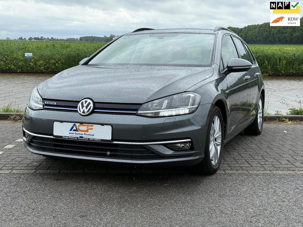 Volkswagen Golf Variant - 1.5 TSI Comfortline / Trekhaak / Carplay / stoelverwarming / climatronic - AutoWereld.nl