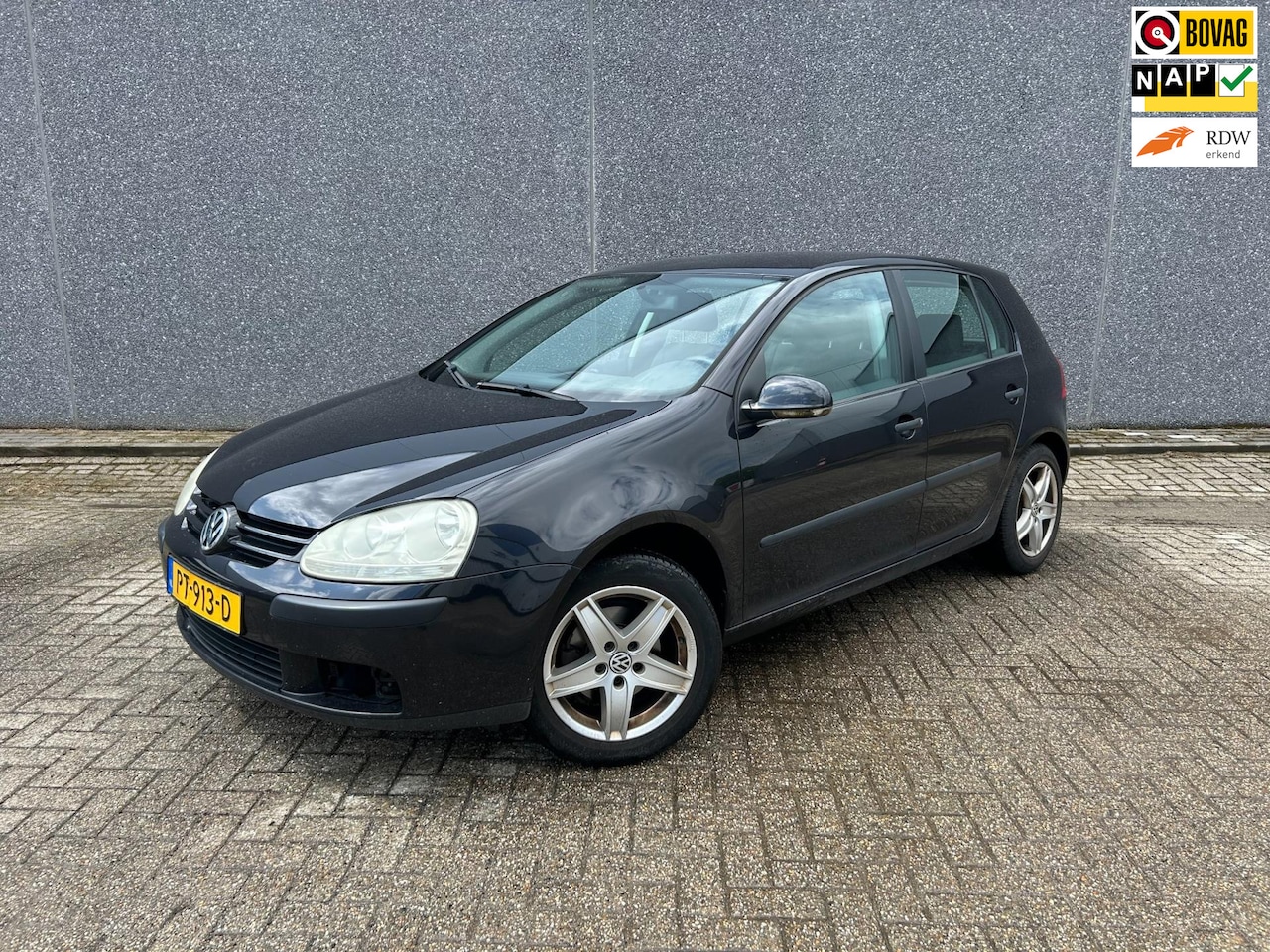 Volkswagen Golf - 1.4 Trendline | AIRCO ECON | ELEK RAMEN | ELEK SPIEGELS | ISOFIX | PDC | APK T/M 9-1-2026 - AutoWereld.nl