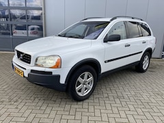 Volvo XC90 - 2.5 T Momentum 5p. Youngtimer | BTW auto | Automaat | Trekhaak | Leer | Navigatie