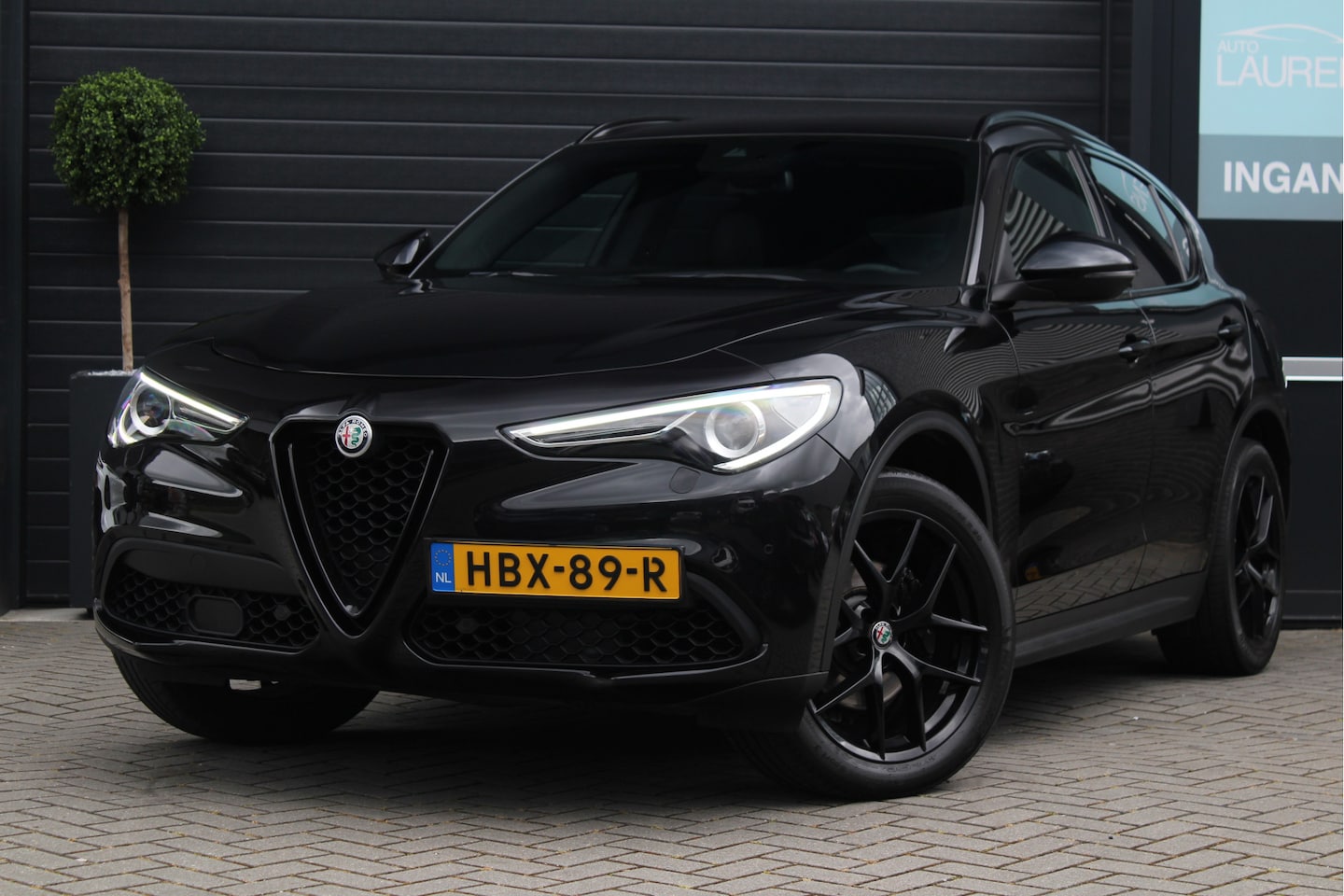 Alfa Romeo Stelvio - 2.0 T AWD Q4 | Veloce | Squadra Tuning | Trekhaak - AutoWereld.nl