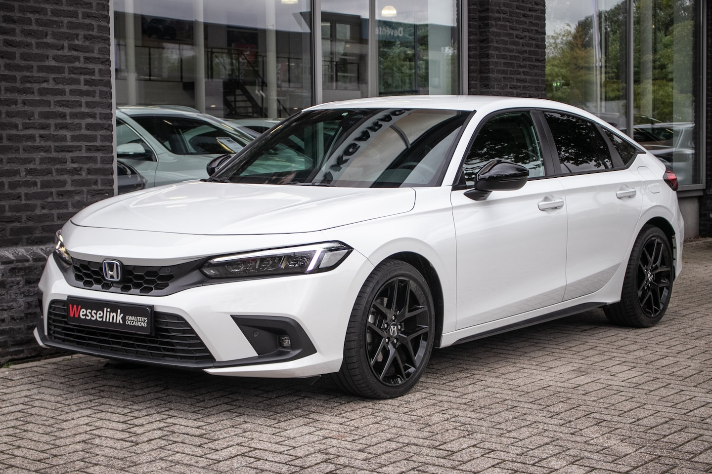 Honda Civic - 2.0 e:HEV Sport Automaat - All-in rijklaarprijs | Honda Sensing | Cruise | 2.0 Hybrid | An - AutoWereld.nl