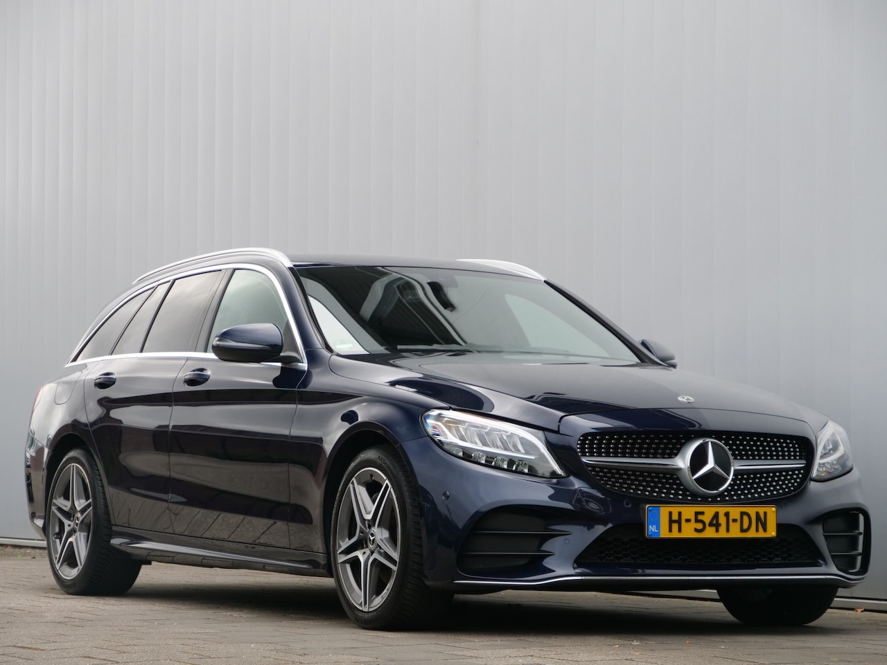 Mercedes-Benz C-klasse Estate - 160 Business Solution 130pk AMG Limited Automaat Camera / AMG-styling / Navigatie - AutoWereld.nl