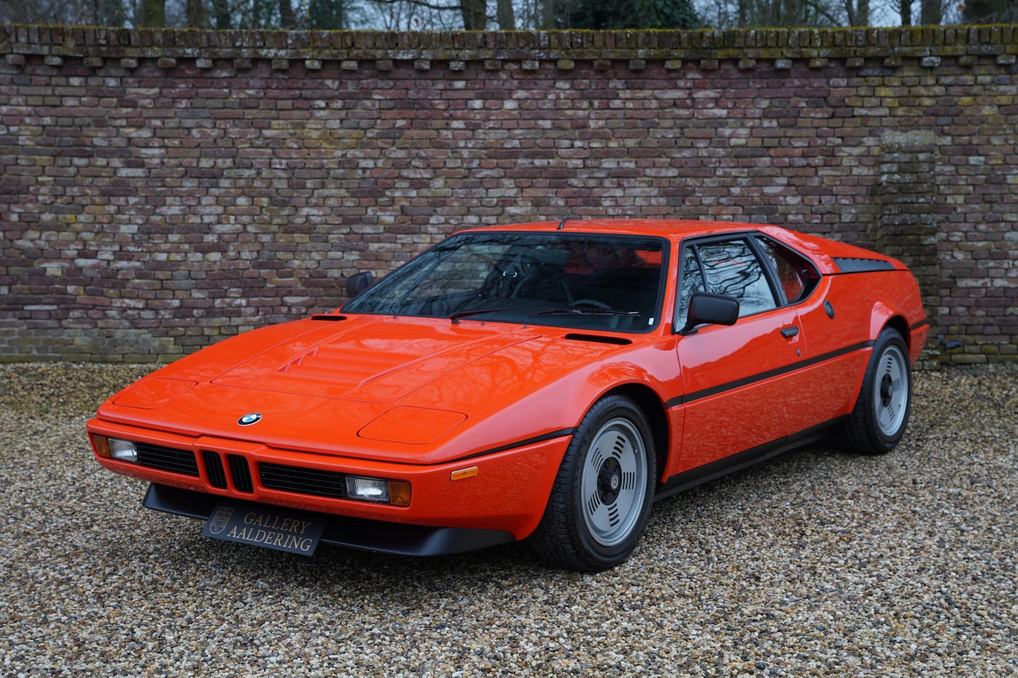 BMW M1 - "Factory Test Car - No.3 built by factory" Third M1 built and the first for use on public - AutoWereld.nl