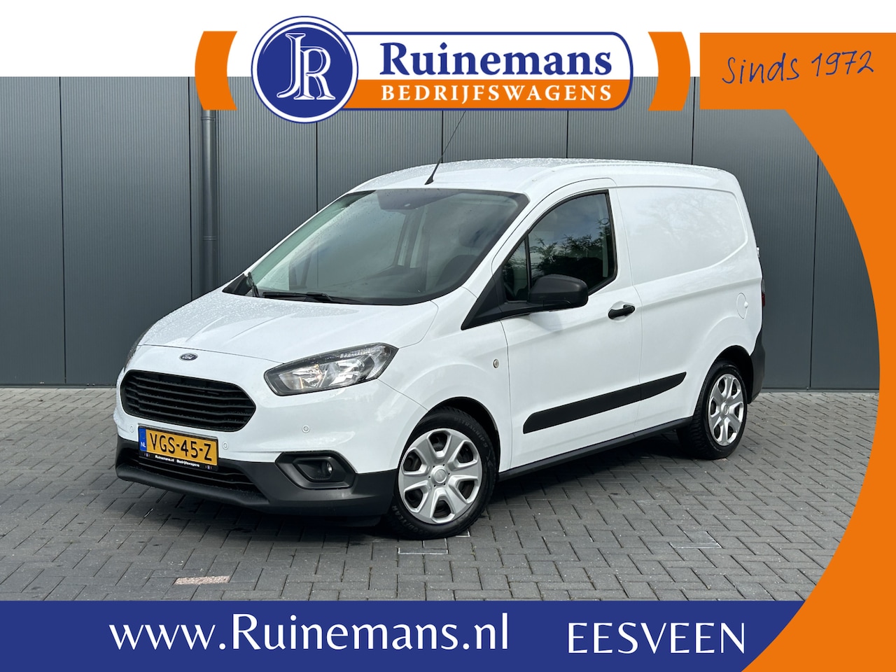 Ford Transit Courier - 1.5 TDCI / L1H1 / 1e EIGENAAR / 62.463 KM / AIRCO / CRUISE / NAVI - AutoWereld.nl