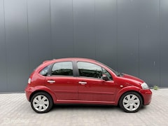 Citroën C3 - 1.6i-16V X-TR