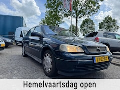 Opel Astra - 1.6 Edition. 5 deurs, airco en cruise control
