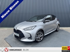 Toyota Yaris - 1.5 Hybrid Executive / Bi tone | PDC V+A | NIEUWSTAAT | Rijklaar