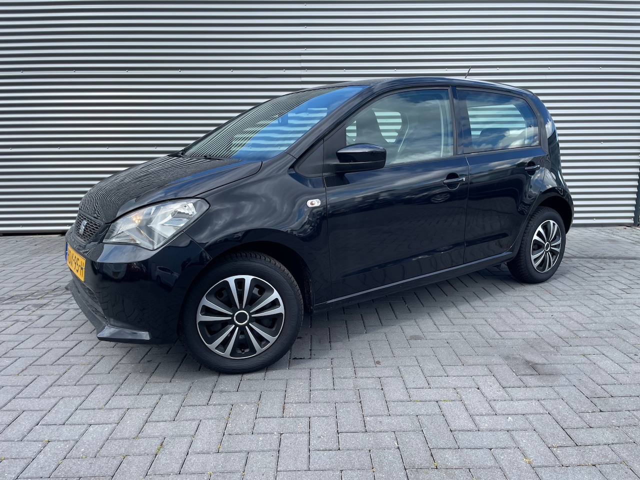 Seat Mii - 1.0 bouwjaar 2017 met airco / navi / nw apk - AutoWereld.nl
