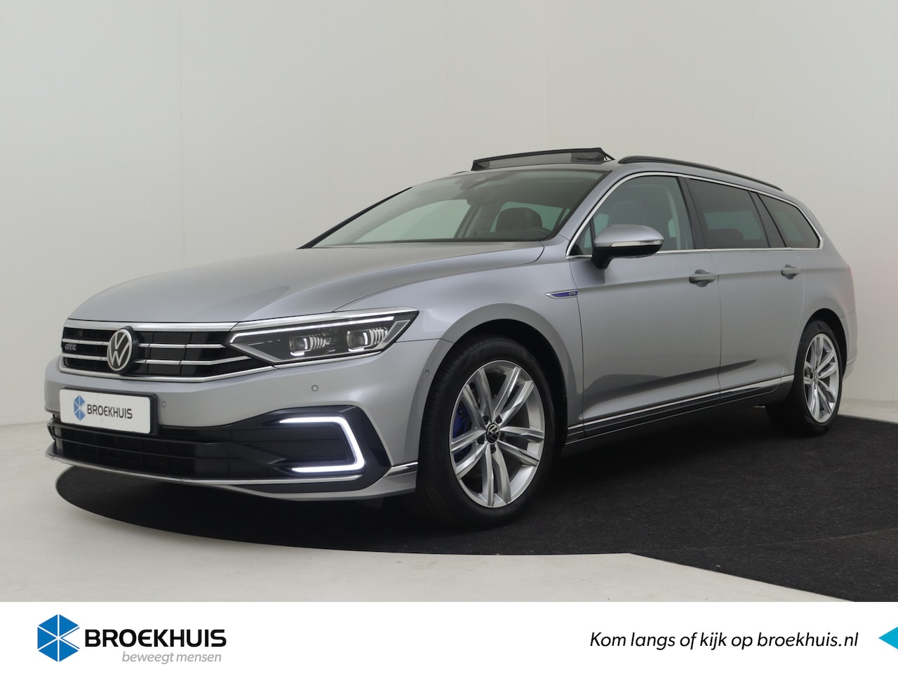 Volkswagen Passat Variant - 1.4 TSI PHEV GTE l Nappa Leder l Massage l Panoramadak l Matrix LED l Travel Assist Plus l - AutoWereld.nl