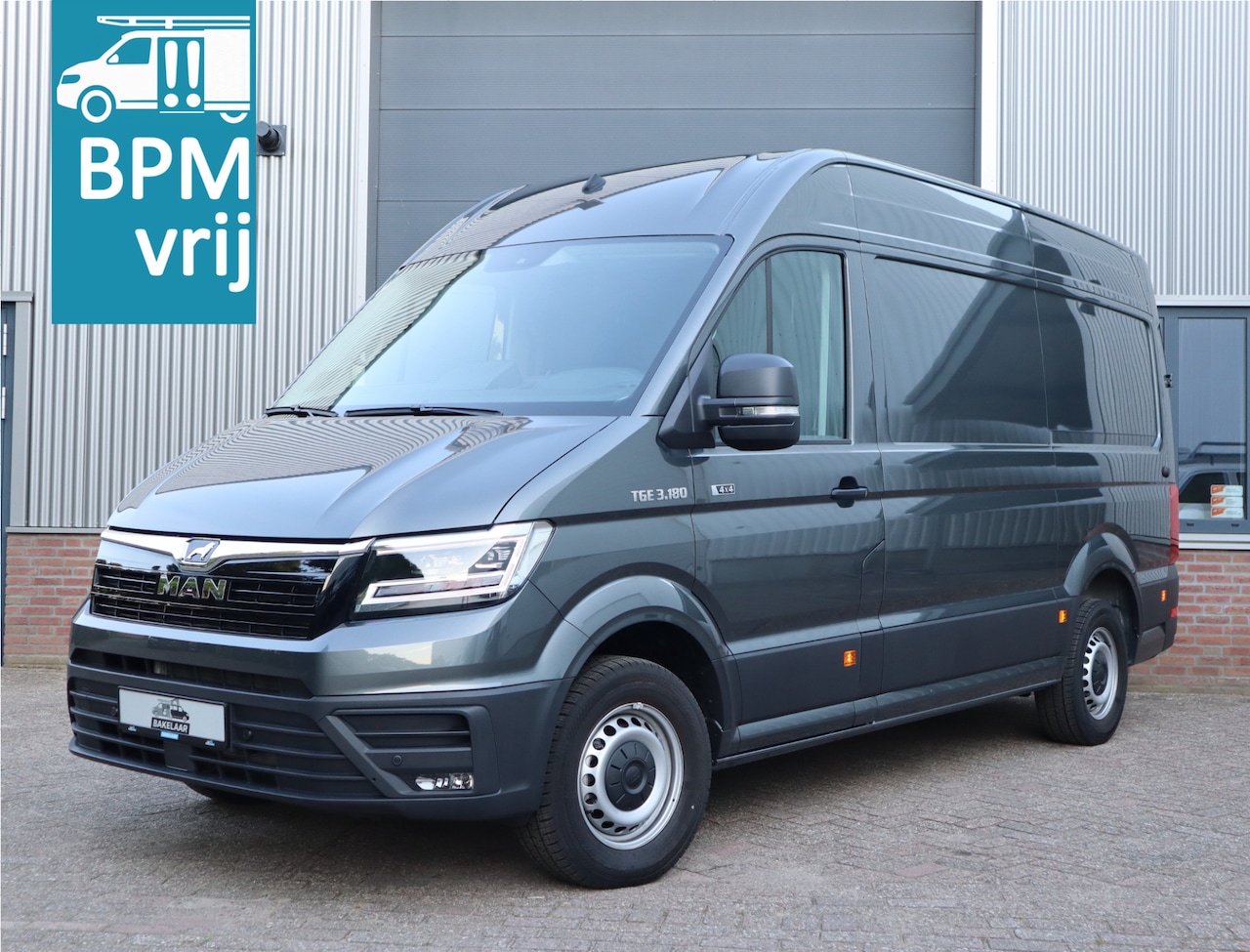 MAN TGE - 3.180 4X4 Aut., Stoelverw., ECC, Navi, LED, MF-Stuur, TH, L3H3 - AutoWereld.nl