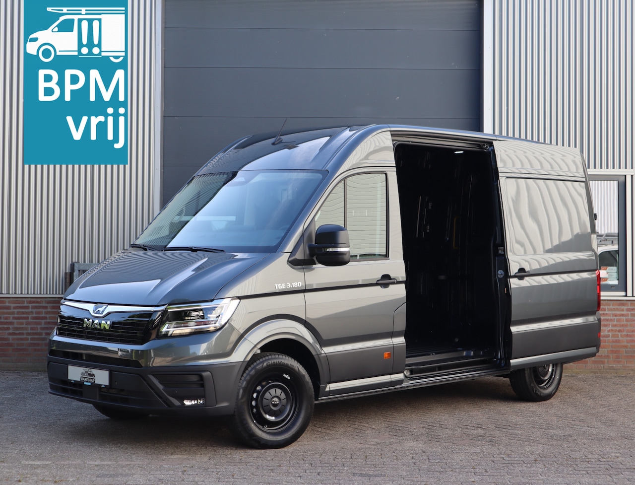 MAN TGE - 3.180 Aut. Commander, Facelift, Climatronic, Stuur- en stoelverw.,L3H3, 2X Schuifdeur, ACC - AutoWereld.nl