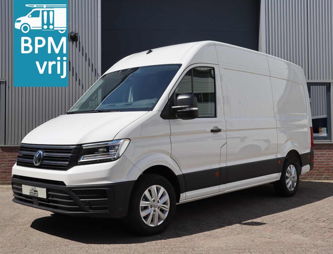 Volkswagen Crafter - 4Motion 2.0 TDI 177pk Aut., LED, Sperdiff., App-connect, 4X4, L3H3 - AutoWereld.nl