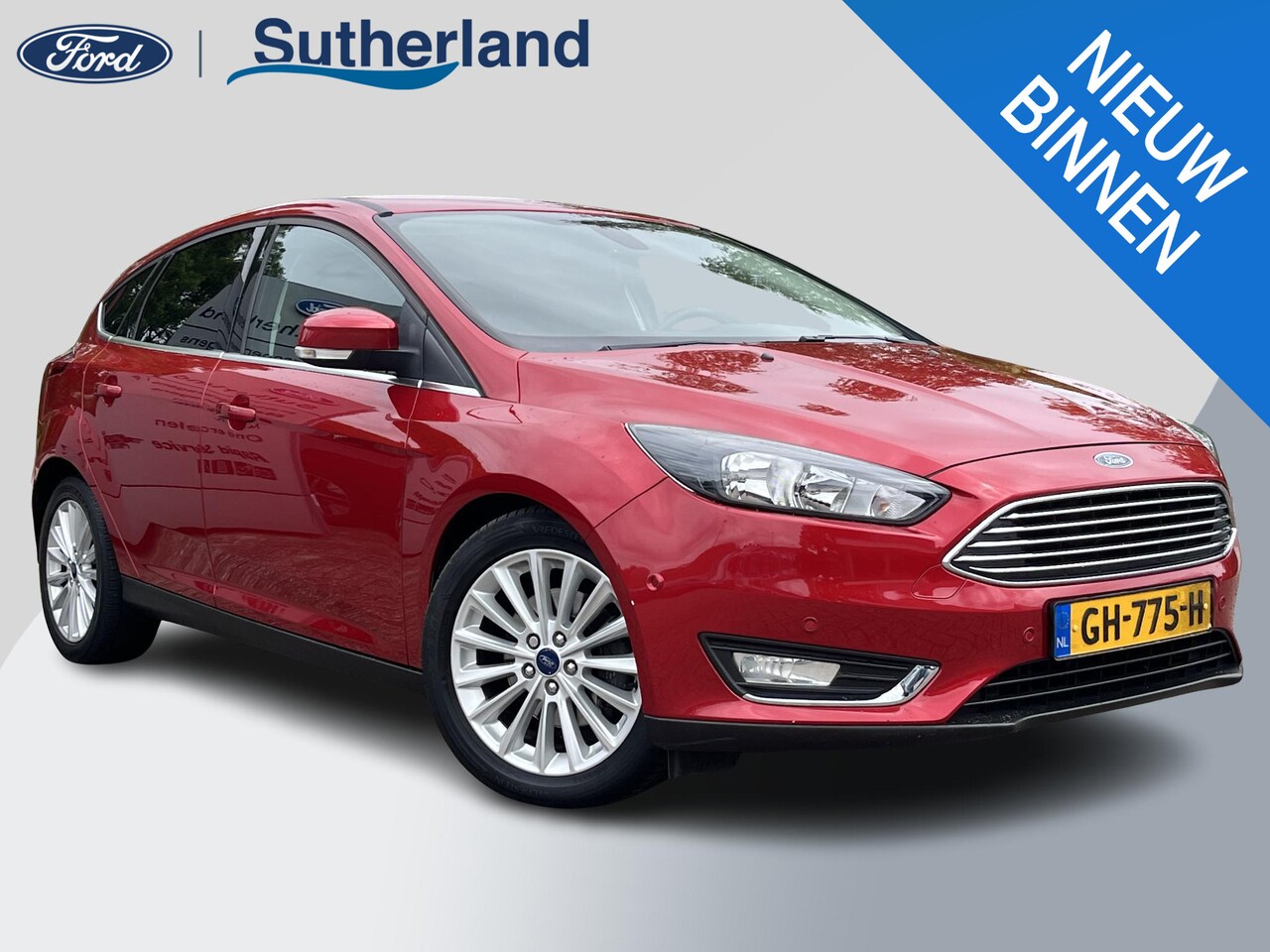 Ford Focus - 1.5 Ecoboost Titanium 150pk Automaat | Trekhaak | Navigatie | Voorruit verwarming | 17 inc - AutoWereld.nl