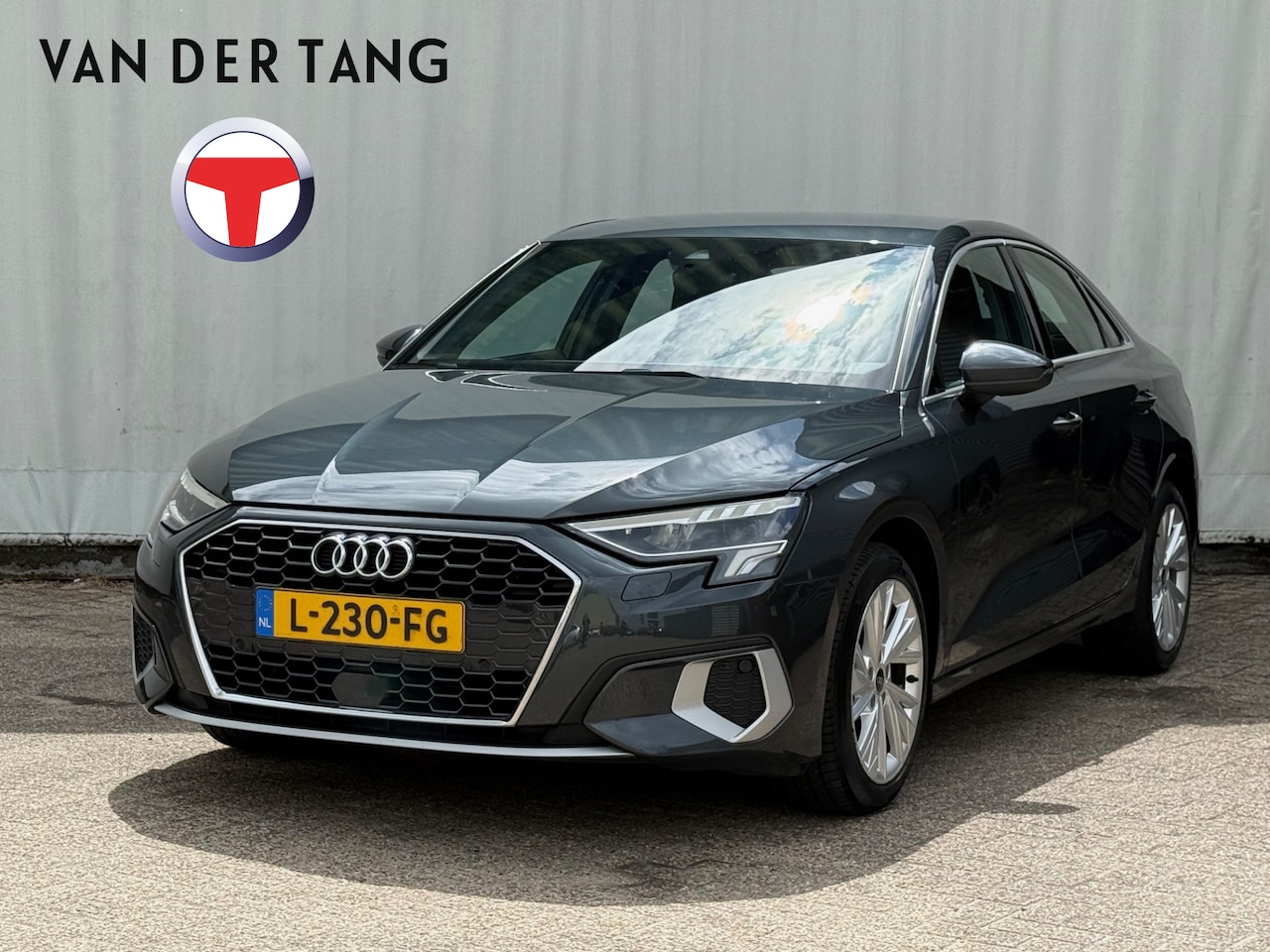 Audi A3 Limousine - 30 TFSI Business edition Sport + Trekhk. - AutoWereld.nl
