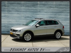 Volkswagen Tiguan - 1.5 TSI ACT Business Trekhaak Carplay Panorama
