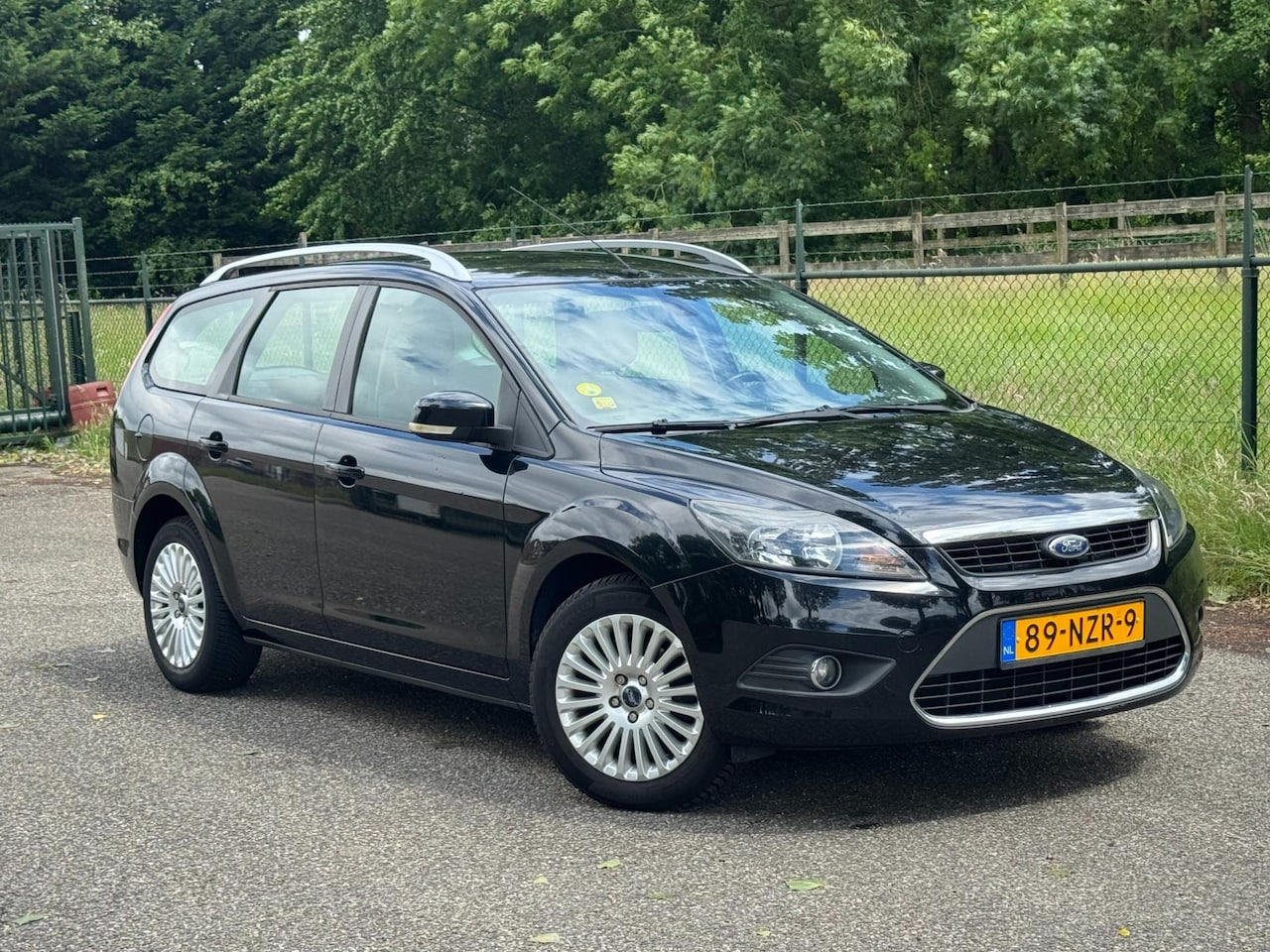 Ford Focus Wagon - 1.8 Limited /Airco/Navi/ - AutoWereld.nl