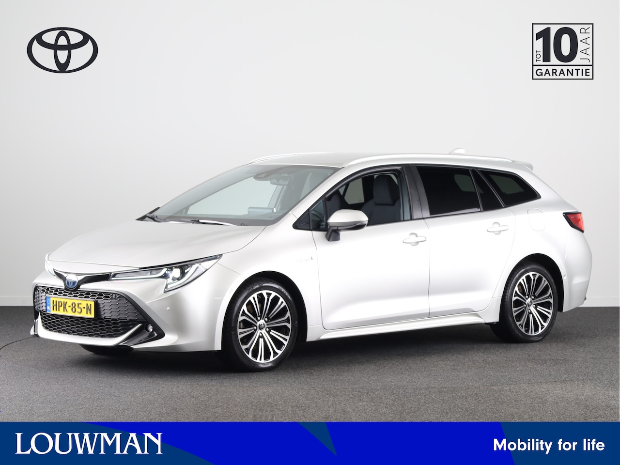 Toyota Corolla Touring Sports - 2.0 Hybrid Style Limited | Navigatie | Parkeersensoren | Apple Carplay /- Android Auto | - AutoWereld.nl