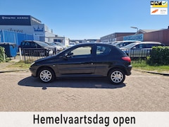 Peugeot 206 - 1.4 X-line/AIRCO/LMV