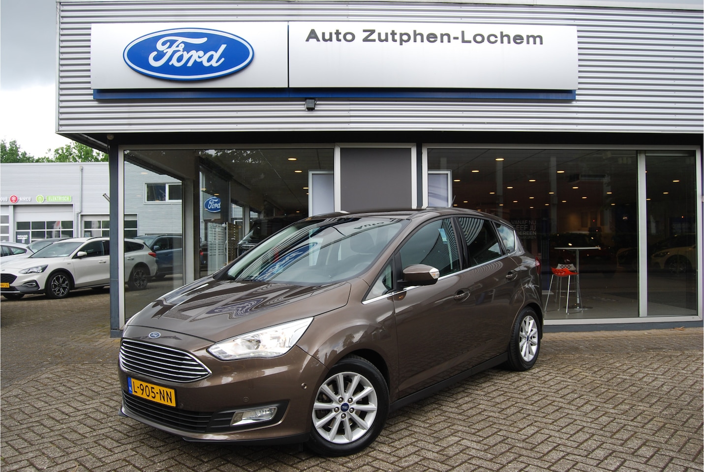 Ford C-Max - 1.5 Titanium 150pk Automaat TREKHAAK  | NAVI | STOEL/STUUR VOORRUIT-VERW | APPLE CARPLAY/A - AutoWereld.nl