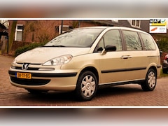 Peugeot 807 - 2.0 SR automaat met airco-clima, cruise control, etc. APK tot 27 MEI 2026