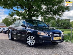 Audi A4 Limousine - 1.8 T Automaat | Motor heeft bijgeluid | nu €1.499,
