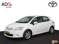 Toyota Auris - 1.6 Aspiration | Cruise control | Parkeer sensoren achter | Trekhaak |