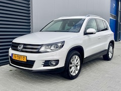 Volkswagen Tiguan - 1.4 TSI Sport&Style | Xenon | Navi | Clima