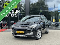 Ford Kuga - 1.5 Titanium Styling Pack | Pano | Navi | Stoel verw