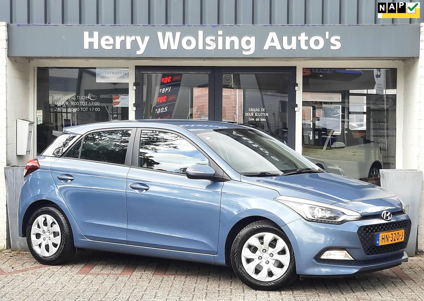 Hyundai i20 - 1.2 HP i-Motion Comfort Navi Camera Trekhaak - AutoWereld.nl
