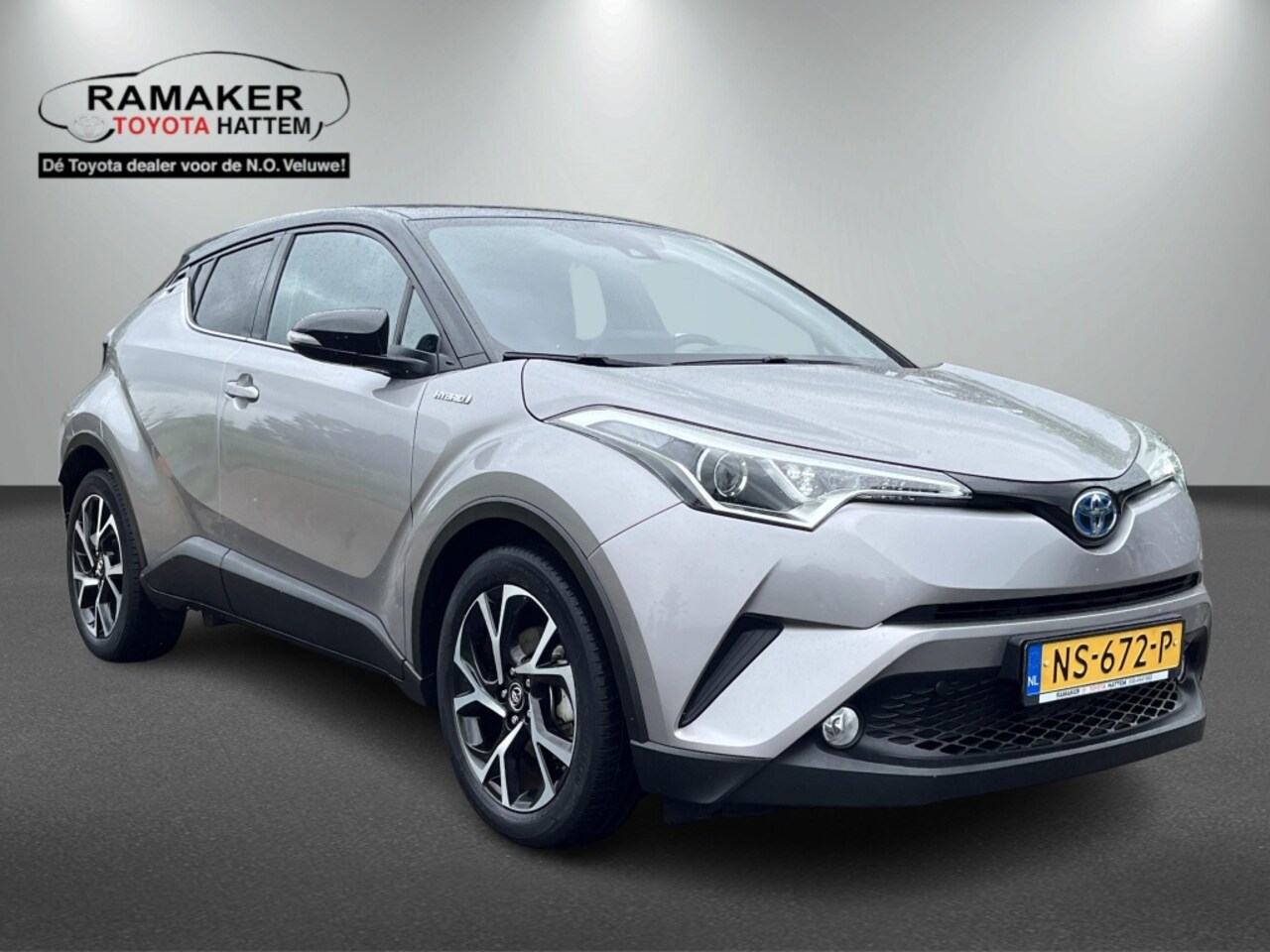 Toyota C-HR - 1.8 Vvti Hybrid Bi-Tone - AutoWereld.nl