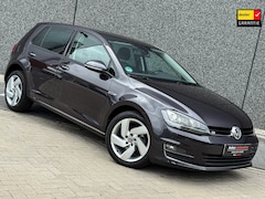 Volkswagen Golf - 1.2 TSI R-line DSG Cruise Clima Dealer ondh