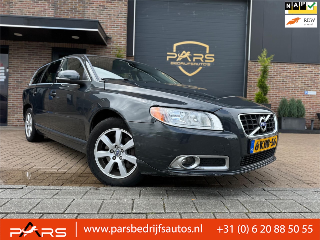 Volvo V70 - 2.0 D4 Kinetic Euro 5 Airco Navi Elk.Ramen Cruise Control Trekhaak - AutoWereld.nl