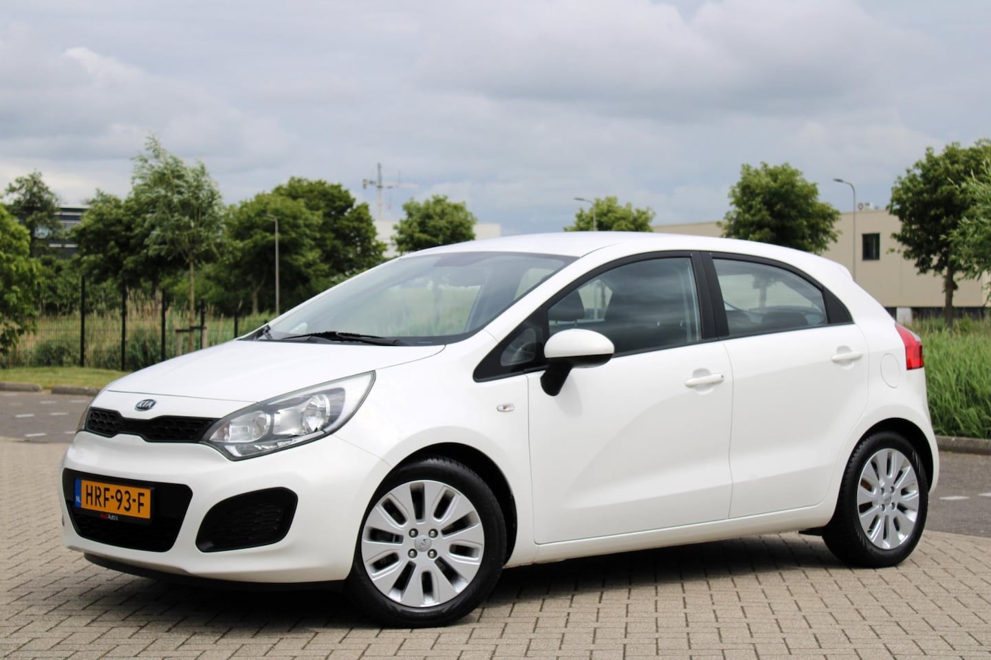 Kia Rio - 1.2 CVVT Comfort l Airco l Elek Pak l APK 05-2026 - AutoWereld.nl