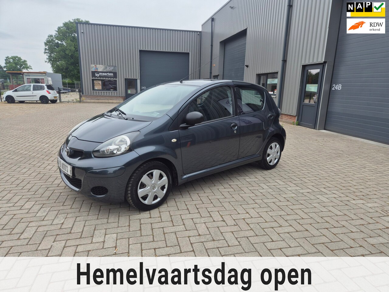 Toyota Aygo - 1.0-12V Access TOP OCCASION 1e EIGENAAR - AutoWereld.nl