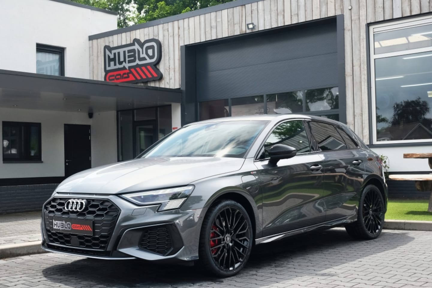 Audi A3 Sportback - 45 TFSI e S-Line Competition - AutoWereld.nl
