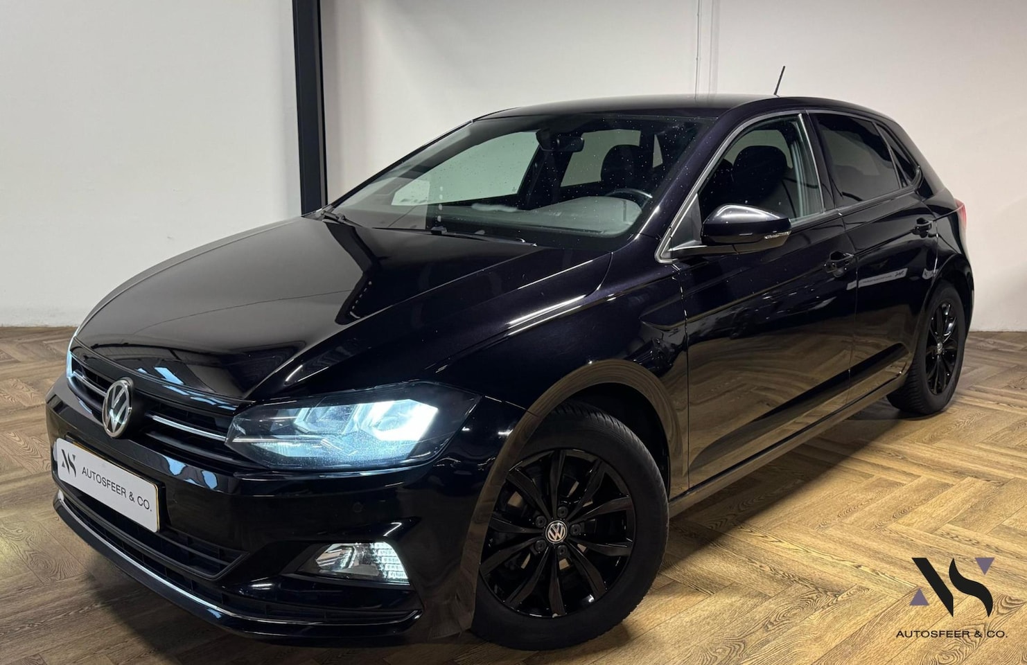 Volkswagen Polo - 1.0 TSI Comfortline Business CARPLAY PDC - AutoWereld.nl