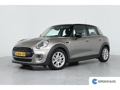 MINI Cooper - 1.5 Business Edition | Automaat | Climate control | Cruise control | Dealer onderhouden |